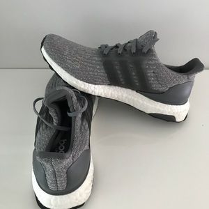 Adidas Ultra Boost sneakers size 7.5